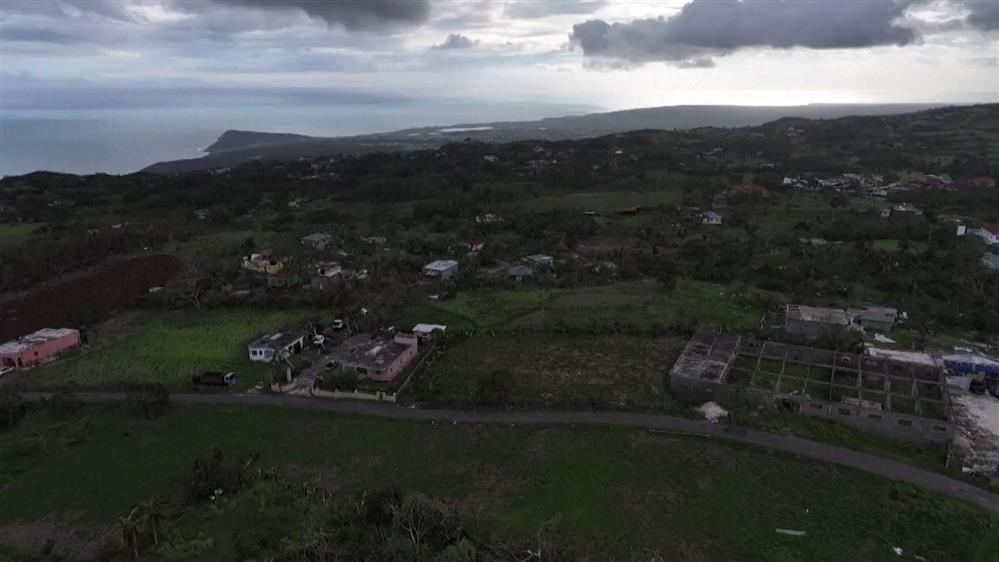 Τζαμάικα: Πλάνα από drone αποκαλύπτουν τις καταστροφές από τον κυκλώνα