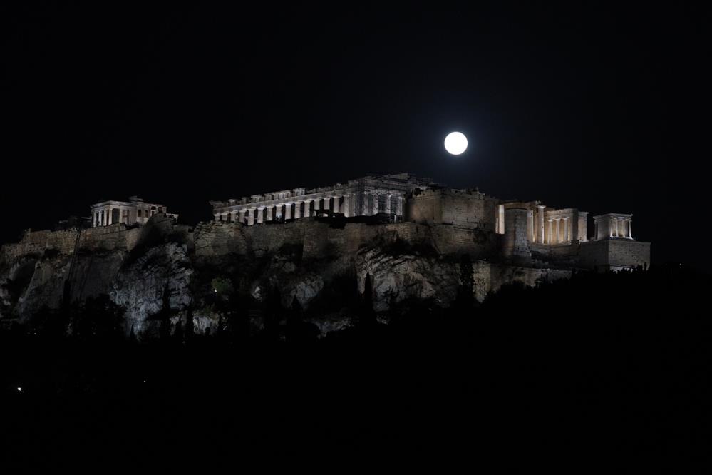 Πανσέληνος Αυγούστου -  Φεγγάρι του Οξύρρυγχου