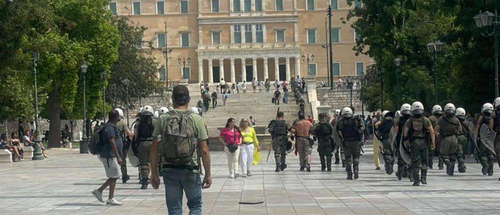 Σύνταγμα: Δεκάδες προσαγωγές σε διαδήλωση