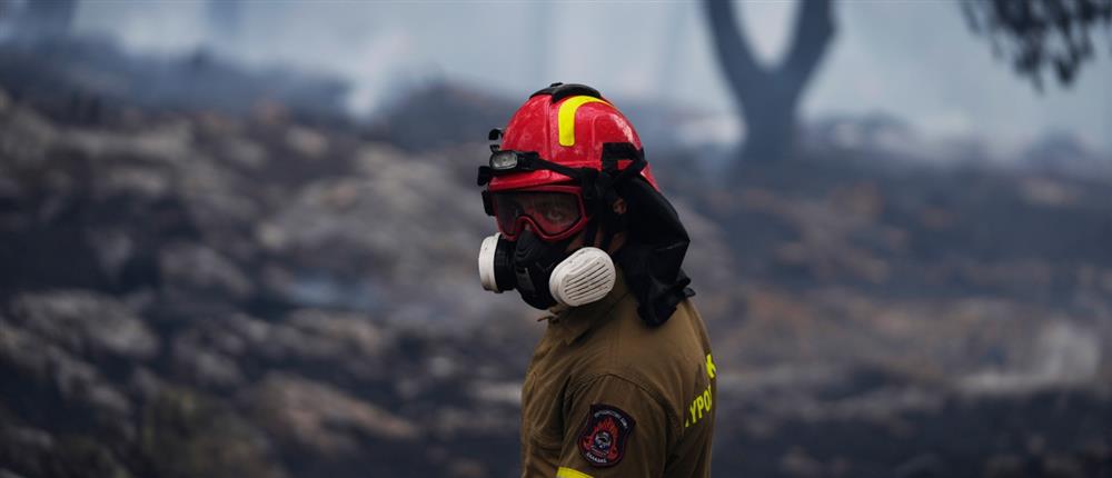 Πυροσβεστική: Σε ποιες περιοχές της χώρας μαίνονται τα πιο σοβαρά κρίσιμα μέτωπα - Συνεχίζεται η μάχη με τις φλόγες

