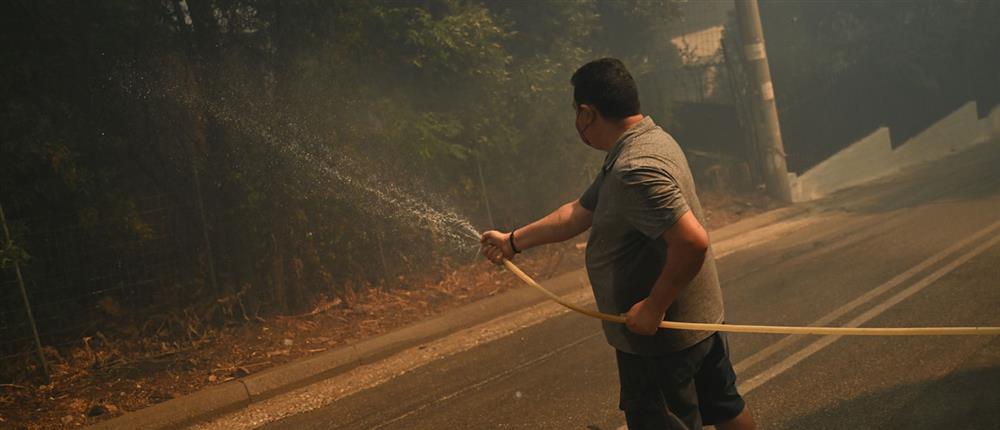 Φωτιά στη Γλυφάδα: Δύο συλλήψεις