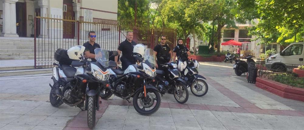 Αθήνα: Ξεκίνησαν οι κοινές περιπολίες Δημοτικής Αστυνομίας και ΕΛΑΣ (εικόνες)