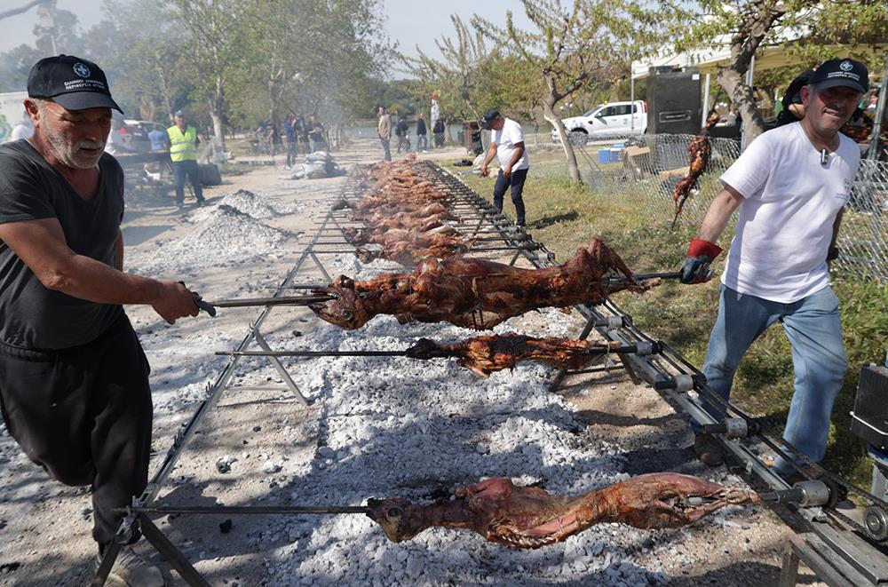 Πάσχα - πάρκο Αντώνης Τρίτσης - Περιφέρεια Αττικής