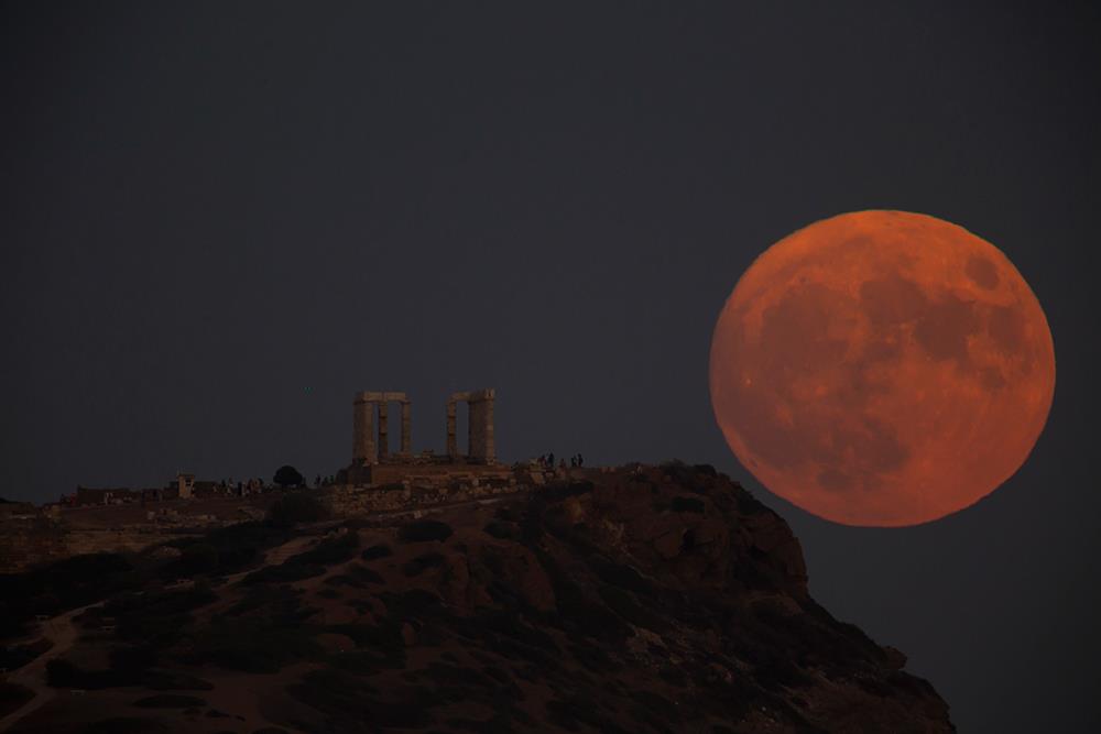 ΥΠΕΡΠΑΝΣΕΛΗΝΟΣ - ΠΑΝΣΕΛΗΝΟΣ - ΑΥΓΟΥΣΤΟΣ - ΦΕΓΓΑΡΙ - ΜΠΛΕ ΦΕΓΓΑΡΙ