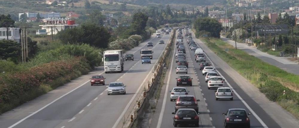 Θεσσαλονίκη: 3,5 ημέρες τον χρόνο χαμένες στη κίνηση των δρόμων