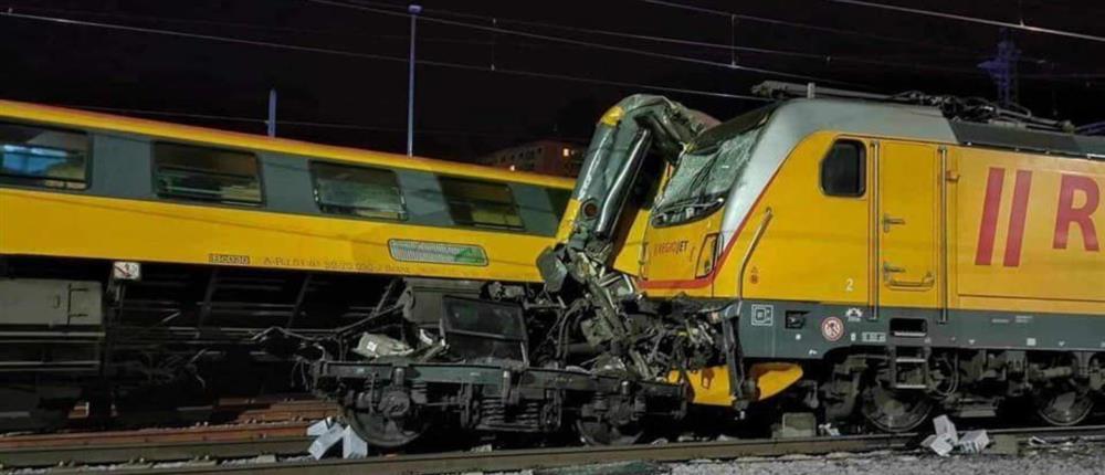 Τσεχία: Φονική σύγκρουση τρένων (εικόνες)