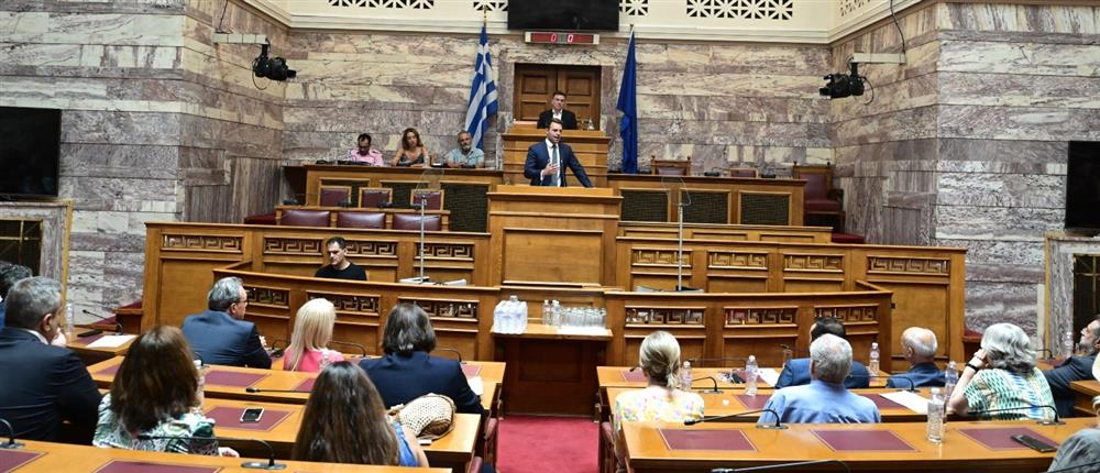 ΣΥΡΙΖΑ: Η διαγραφή Πολάκη, οι υποστηρικτές, οι πολέμιοι και το παρασκήνιο (εικόνες)