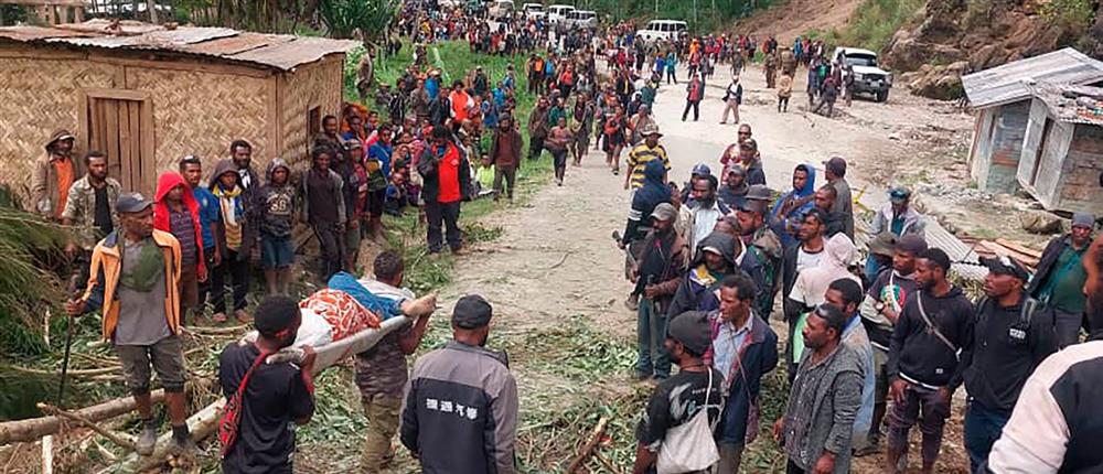Παπούα Νέα Γουινέα: Εκατοντάδες άνθρωποι σκοτώθηκαν και χιλιάδες σπίτια θάφτηκαν στη λάσπη (εικόνες)