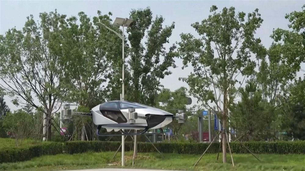 Πεκίνο: Θεαματική πτήση ιπτάμενου αυτοκινήτου
