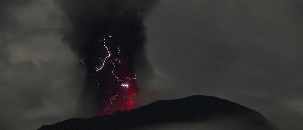 Ινδονησία - Έκρηξη ηφαιστείου