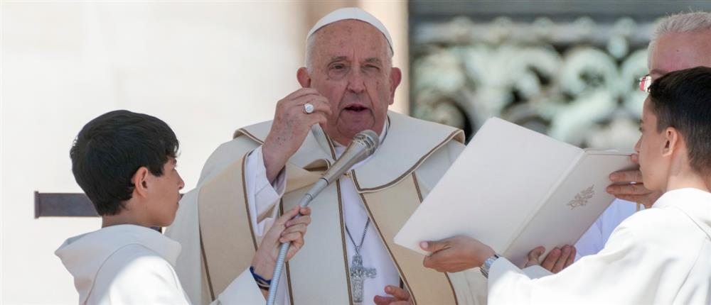 Πάπας Φραγκίσκος: Η Δημοκρατία βρίσκεται σε κρίση