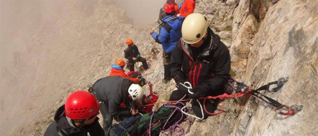 Όλυμπος: Επιχείρηση διάσωσης ορειβατών ύστερα από έκκληση για βοήθεια