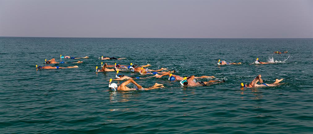Ο πρώτος διάπλους της Νεκράς Θάλασσας από κολυμβητές