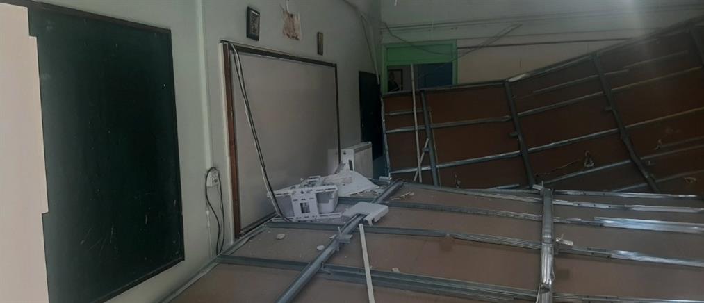 Βαρνάβας: Έπεσε οροφή σε δημοτικό σχολείο (εικόνες)