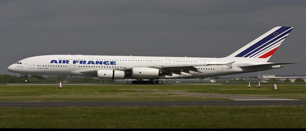 Σήμα κινδύνου από αεροσκάφος της Air France