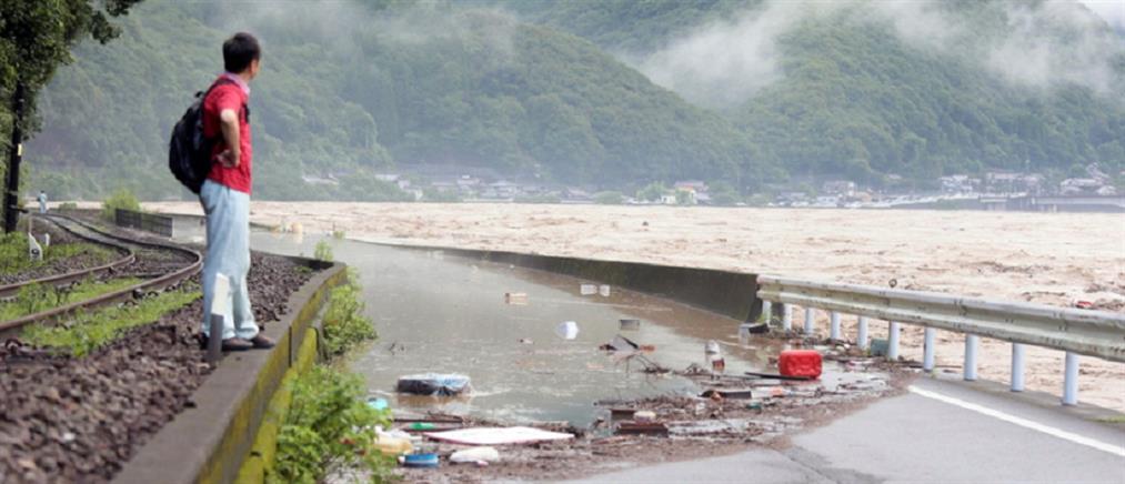 Αγνοούμενοι μετά από καταρρακτώδεις βροχές στη νήσο Κιούσου