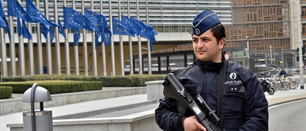 Οι Βρυξέλλες βάζουν σε “συναγερμό” όλη την Ευρώπη