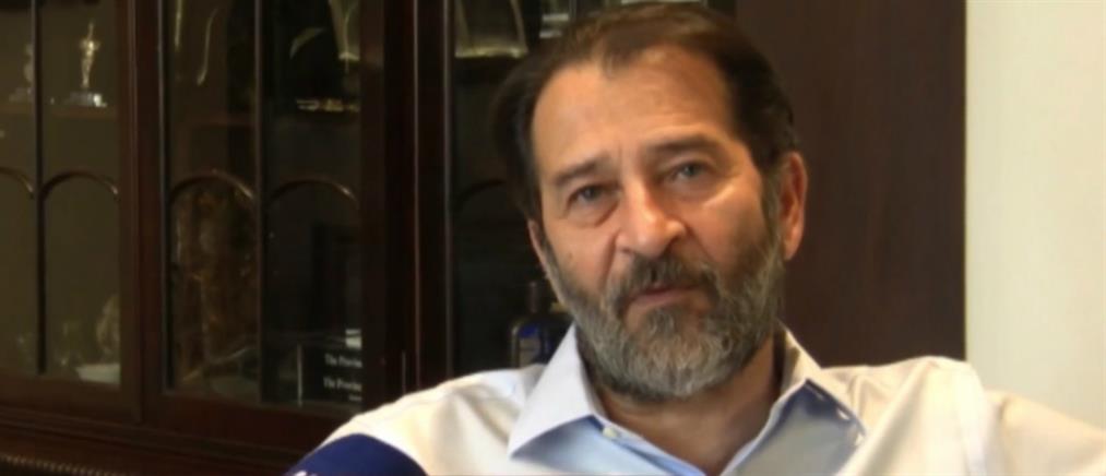 Κύπρος Νικολαΐδης: Ο “πατέρας” της αυχενικής διαφάνειας (βίντεο)