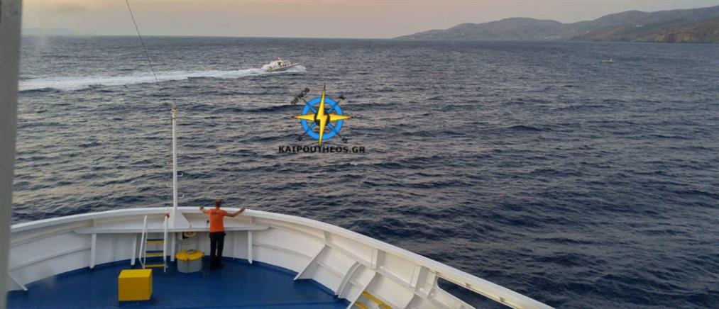 Επιχείρηση διάσωσης ακυβέρνητου σκάφους ανοικτά της Τζιας (εικόνες)