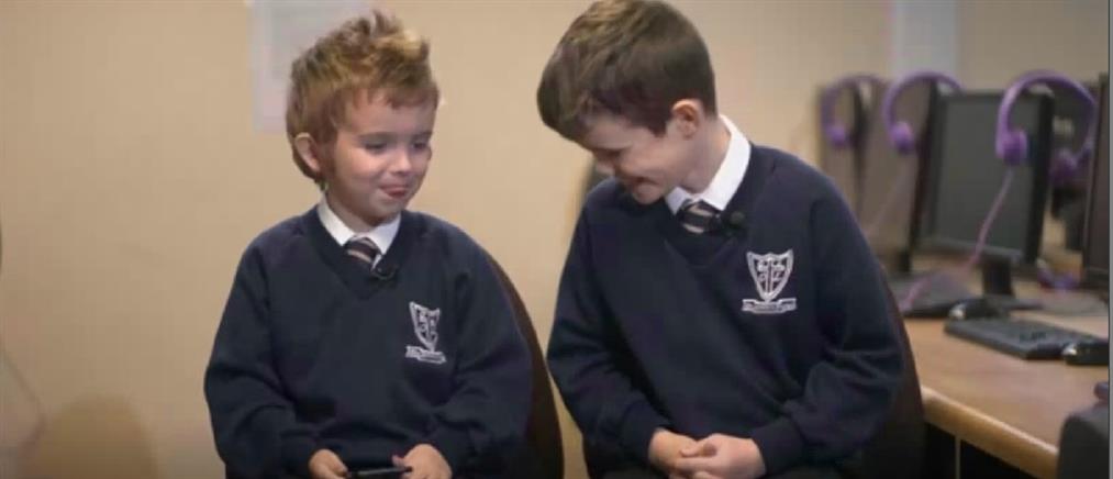 Βρετανία: 9χρονος έφτιαξε app για τον αυτιστικό αδελφό του (βίντεο)