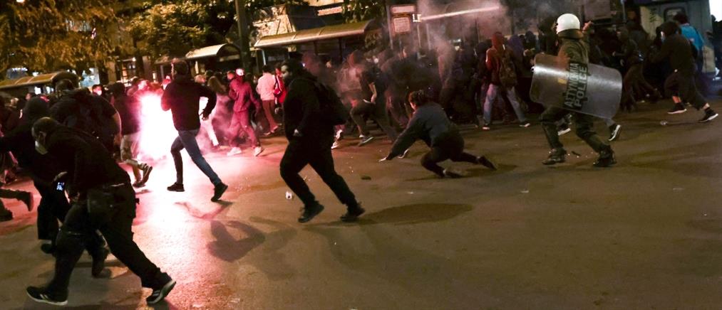 Επεισόδια στην Αθήνα - ΕΛΑΣ: Σύλληψη ανηλίκου και δυο τραυματίες αστυνομικοί