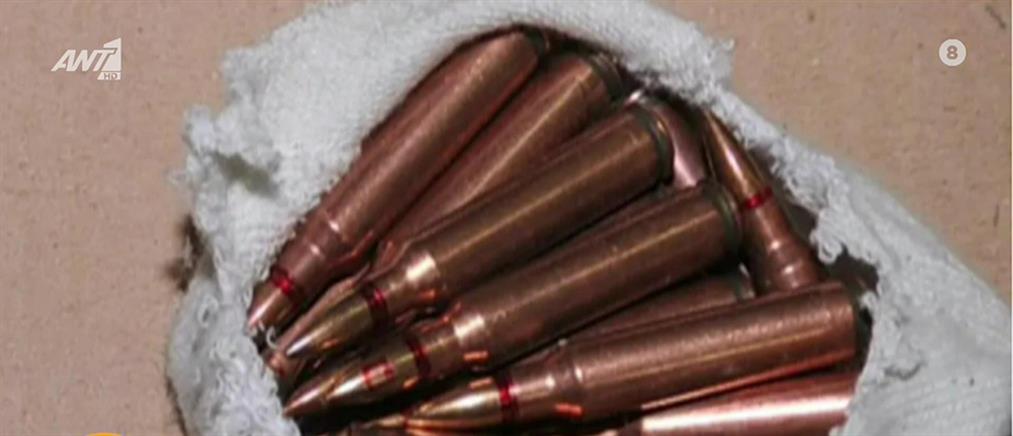 Χαϊδάρι: 597 σφαίρες βρέθηκαν σε κάδο ανακύκλωσης (εικόνες)
