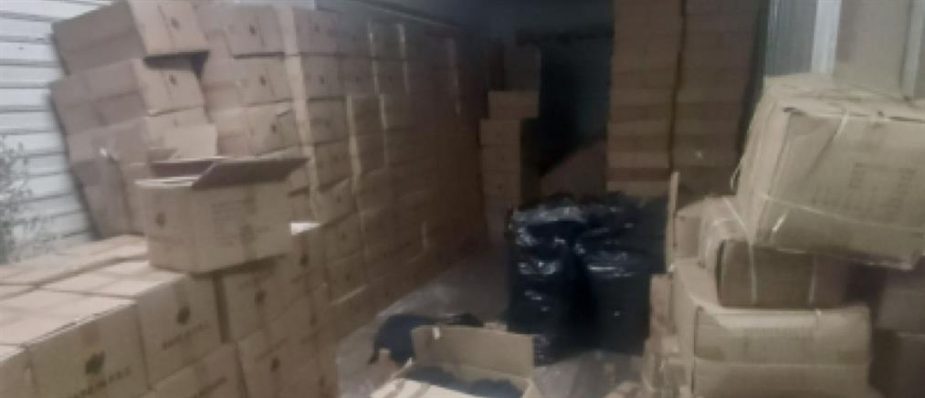Αχαΐα: Βρέθηκαν δυο αποθήκες με “μαϊμού” προϊόντα (εικόνες)