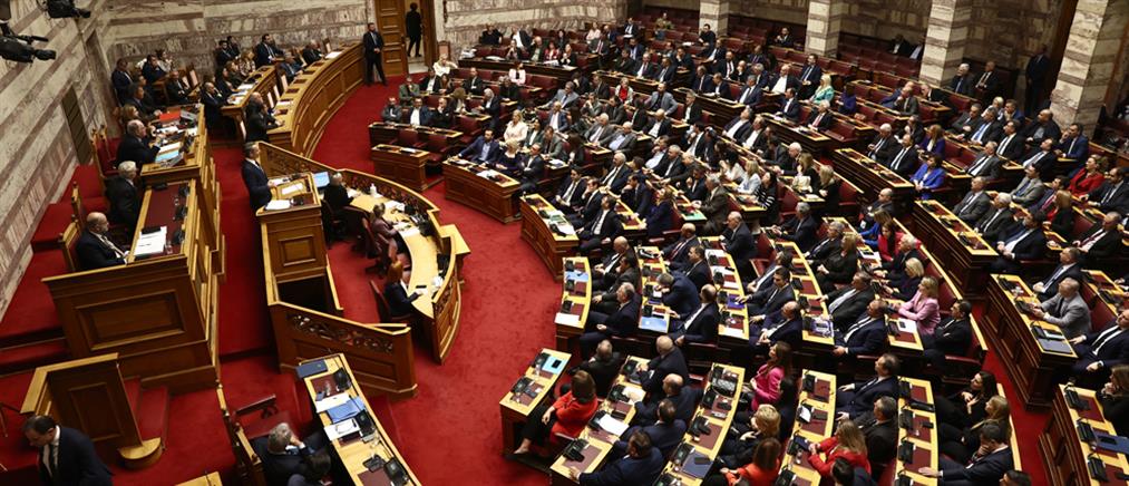 Βουλή: Κόντρα Γεωργιάδη με Βελόπουλο και Κωνσταντοπούλου (βίντεο)