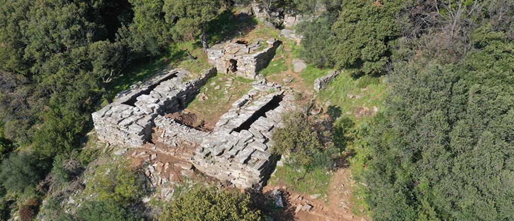 Εύβοια: Αρχαιολογική έρευνα στα “σπίτια των δράκων” (εικόνες)
