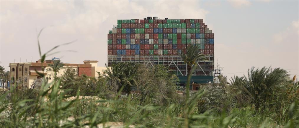 Διώρυγα του Σουέζ: το κολλημένο πλοίο... εκτοξεύει τα ναύλα για μεταφορά πετρελαίου