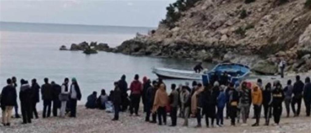 Γαύδος: Εκατοντάδες παράτυποι μετανάστες σε αλιευτικό σκάφος
