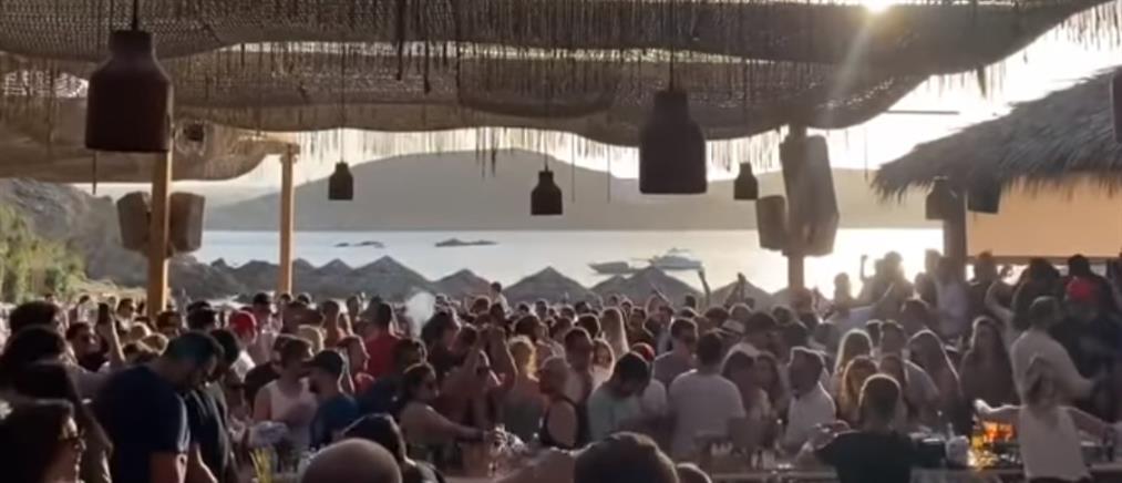 Μύκονος: beach restaurant λειτουργούσε χωρίς ταμειακές μηχανές