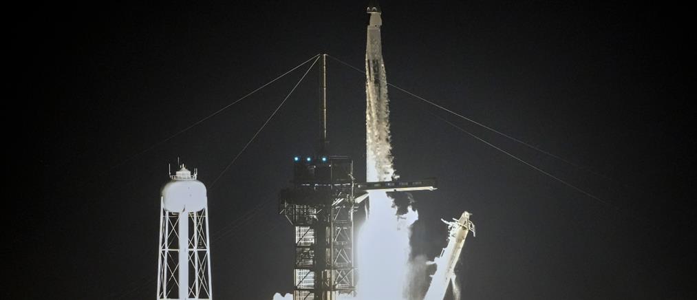 SpaceX: Ολοκληρώθηκε o πρώτος ιδιωτικός “διαστημικός περίπατος” στην Ιστορία