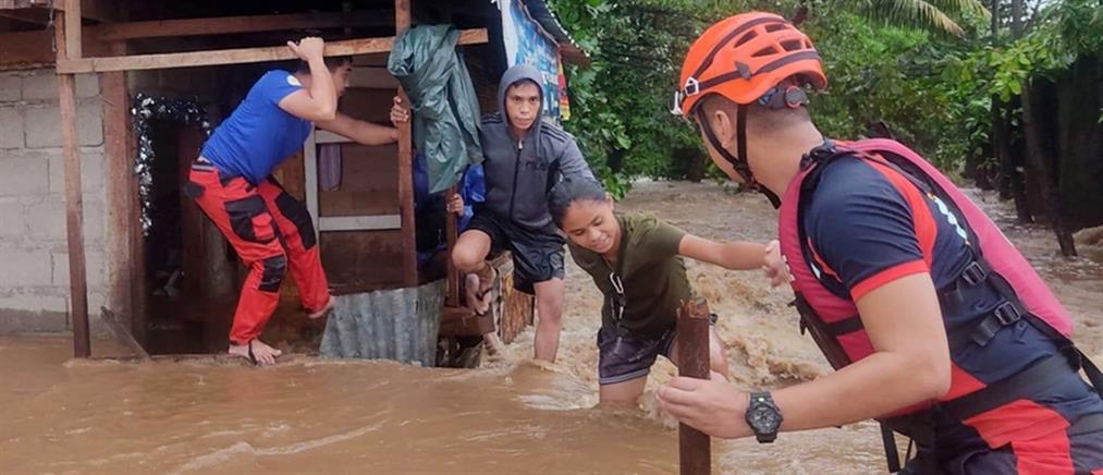 Κακοκαιρία - Φιλιππίνες: νεκροί και καταστροφές από τις πλημμύρες (εικόνες)