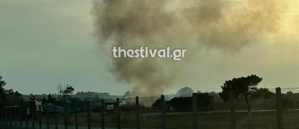 Θεσσαλονίκη: Φωτιά κοντά στην 113 Πτέρυγα Μάχης
