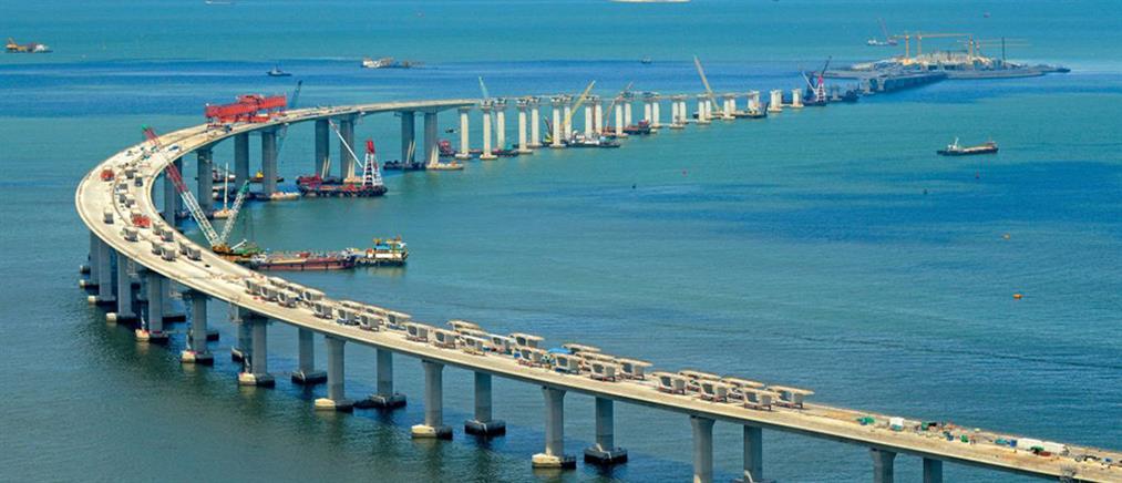 Σχεδόν έτοιμη η μεγαλύτερη γέφυρα που διασχίζει θάλασσα