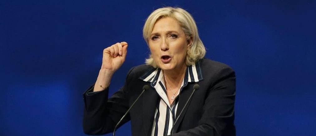Γαλλία: η Λεπέν πέρασε τον Μακρόν στην τελευταία δημοσκόπηση
