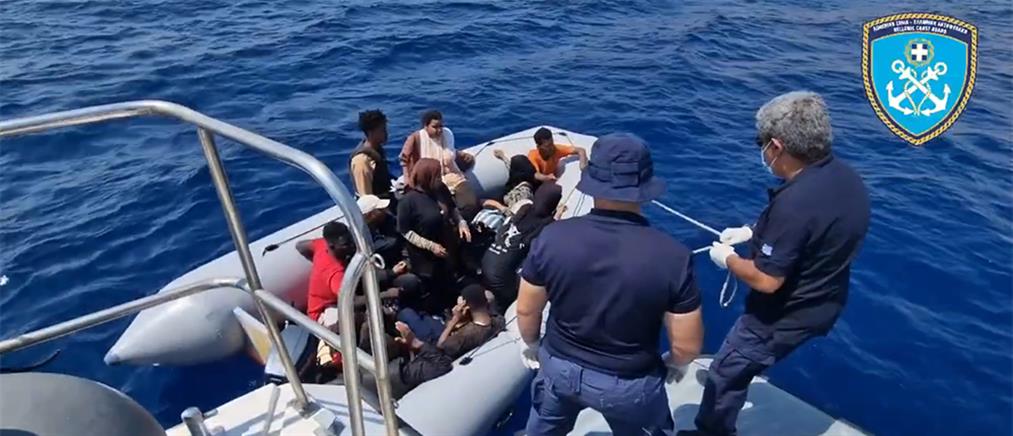 Χίος: Επιχείρηση διάσωσης μεταναστών (βίντεο)