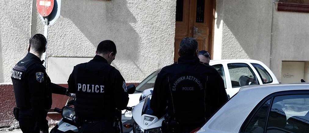 Σύλληψη για τους “τρομοφακέλους” στην Ευρώπη και τον Παπαδήμο