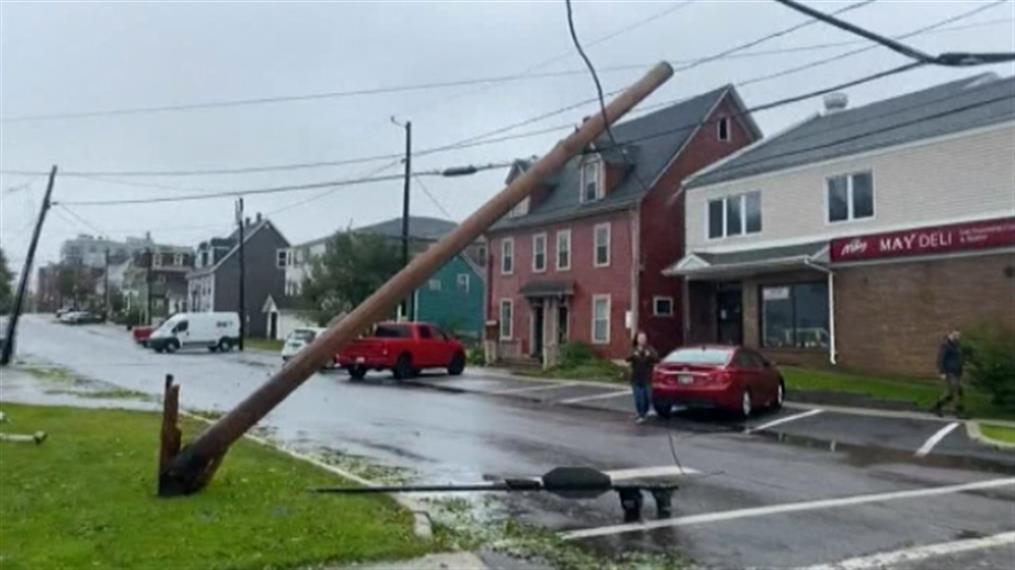 Καναδάς: Πολλές καταστροφές από τον τυφώνα Φιόνα