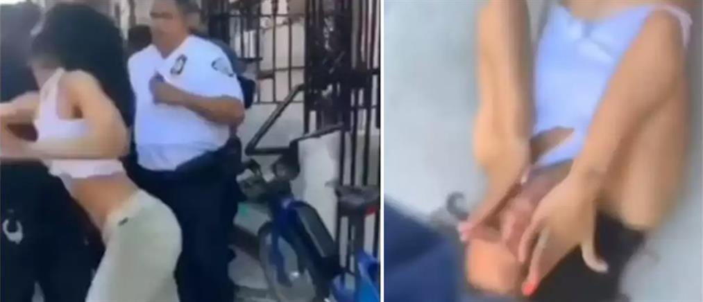 Νέα Υόρκη: Αστυνομικός χτυπά 19χρονη στον δρόμο (βίντεο)