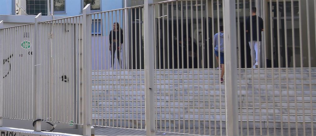 Κρήτη: Χειροπέδες σε γυμναστή που έπιασε από το λαιμό μαθητή του Δημοτικού