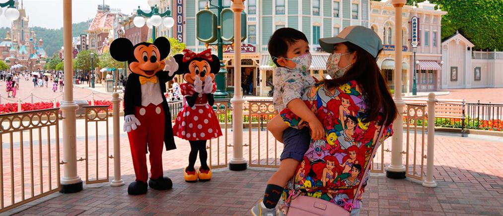 Κορονοϊός - Disneyland στη Σανγκάη: Έκλεισε με τους επισκέπτες μέσα!