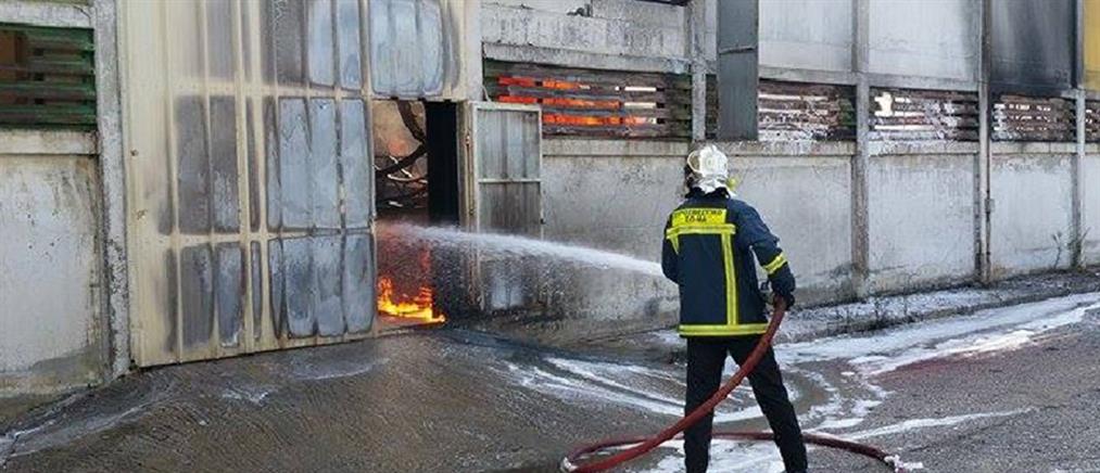 Νεκρός από φωτιά σε εργοστάσιο στη Θεσσαλονίκη