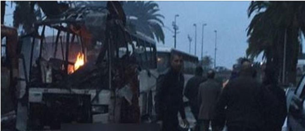 Ανατίναξαν λεωφορείο στην Τύνιδα