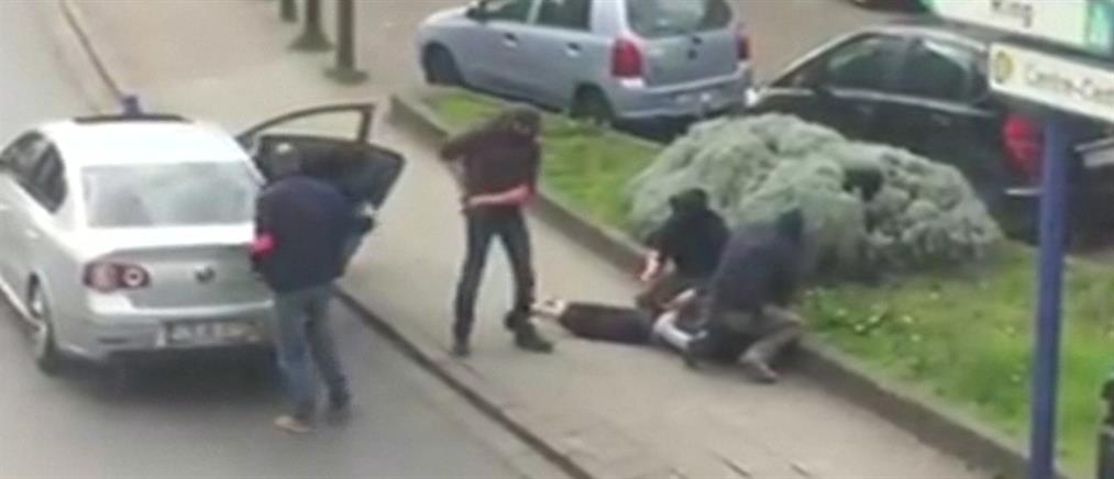 Βίντεο: Η στιγμή της σύλληψης του υπόπτου για τις επιθέσεις στο Παρίσι