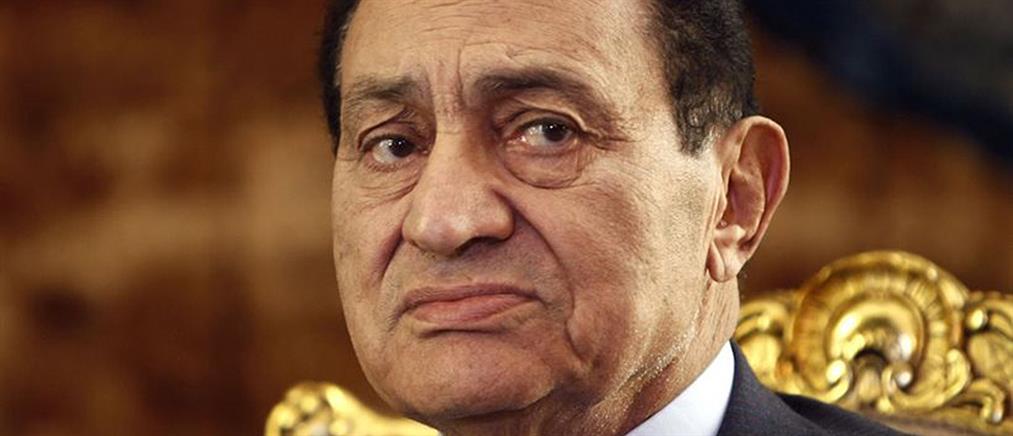 Ακυρώθηκε η καταδίκη Μουμπάρακ για διαφθορά