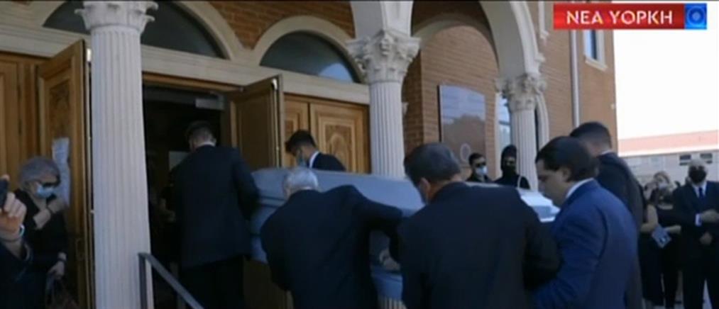Γιώργος Ζαπάντης: Σε κλίμα βαθιάς οδύνης η κηδεία του (βίντεο)