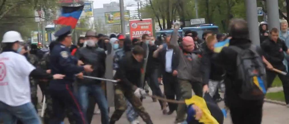 Αιματηρές συγκρούσεις στο Ντόνετσκ