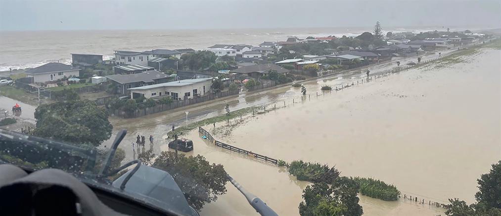 Κυκλώνας “Γκαμπριέλ” - Νέα Ζηλανδία: νεκροί και καταστροφές (εικόνες)